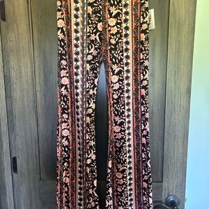 NWT Vibe Black and Pink Floral Wide Leg Pants